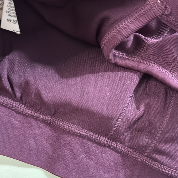 Reebok Sports Bra‎ Purple Medium Support in Size L  NWT - Picture 13 of 13